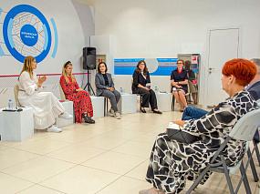 Помочь тем, кто помогает